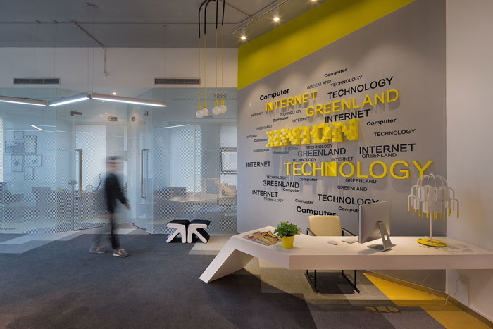 605平方中型辦公室前臺(tái)裝修設(shè)計(jì)案例效果圖