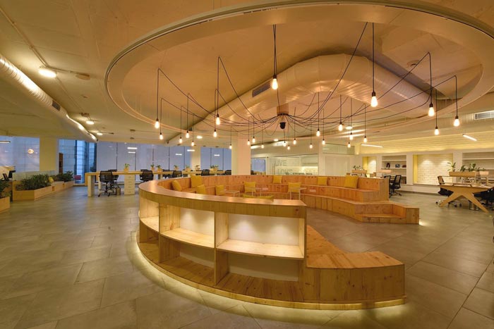 木飾面廠家辦公室進(jìn)門區(qū)域裝修設(shè)計(jì)案例效果圖