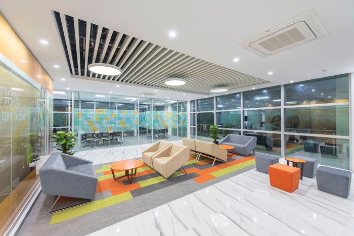 服裝貿(mào)易辦公室接待區(qū)域裝修設(shè)計(jì)案例效果圖