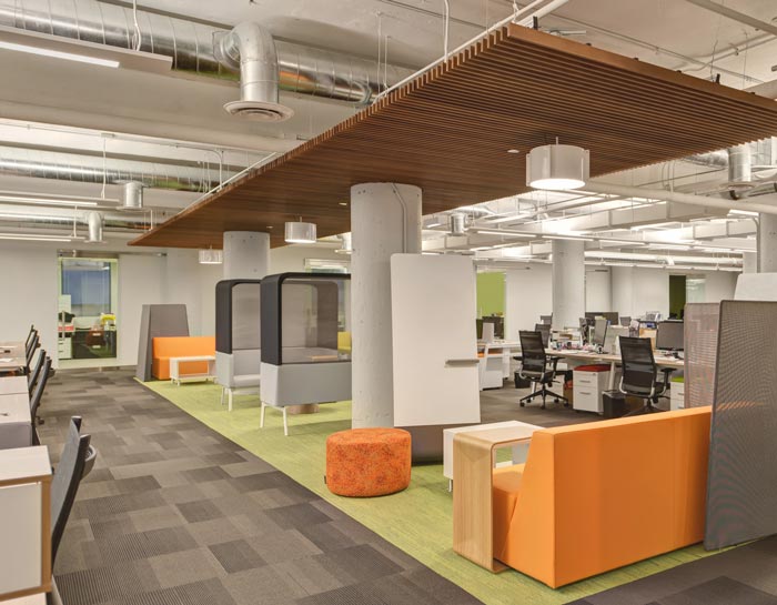 服飾總部辦公室裝修設(shè)計(jì)效果圖