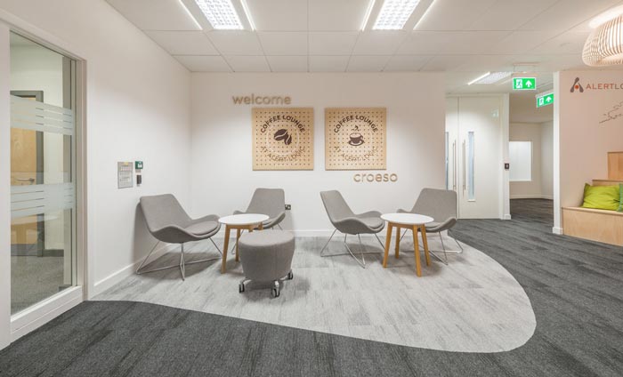 小空間接待區(qū)域效果圖