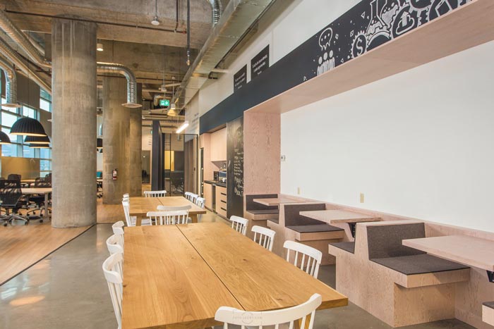 共享創(chuàng)業(yè)空間辦公室前臺接待裝修設(shè)計案例效果圖