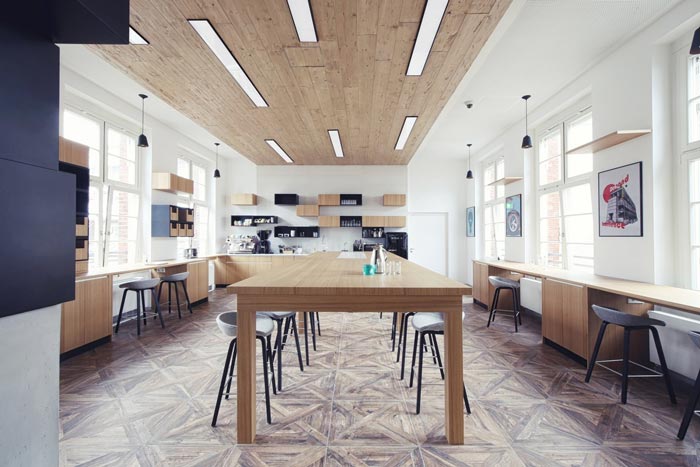 網(wǎng)絡(luò)服務(wù)公司辦公室茶水間裝修設(shè)計(jì)案例效果圖