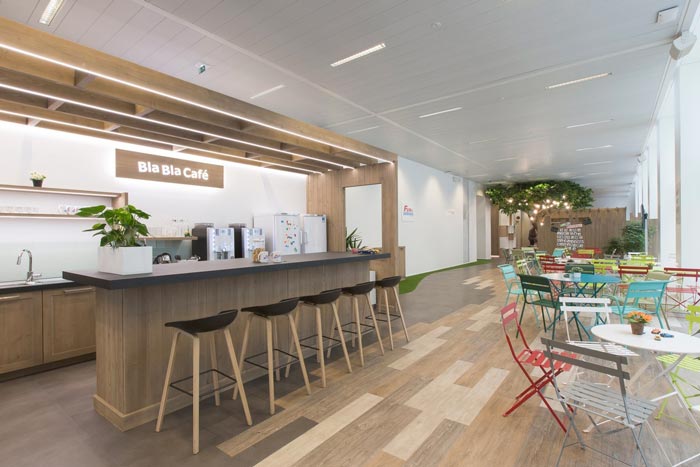 汽車租賃服務(wù)公司辦公室茶水間裝修設(shè)計(jì)案例效果圖