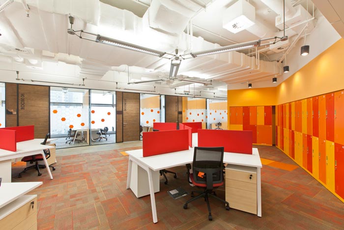 現(xiàn)代簡約辦公室裝修設(shè)計(jì)案例