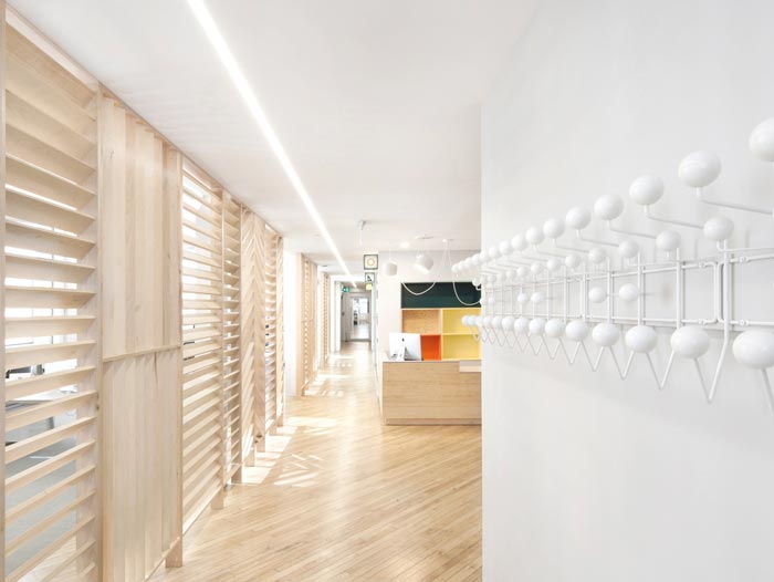 電子商務(wù)辦公室裝修設(shè)計案例