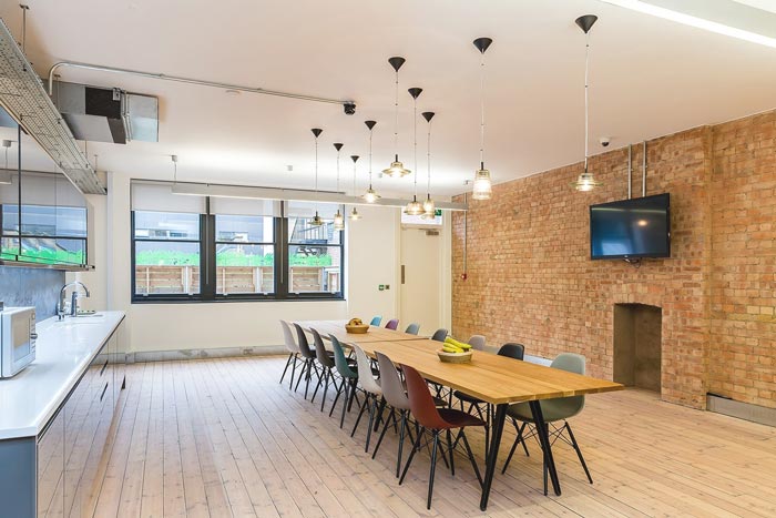 900平方投資辦公室茶水間裝修設計實景圖