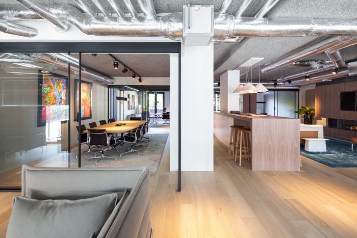 房地產開發(fā)商辦公室吧臺裝修設計案例效果圖