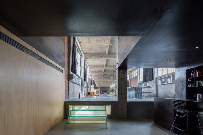 廠房LOFT風(fēng)格辦公室茶水間裝修設(shè)計(jì)案例效果圖