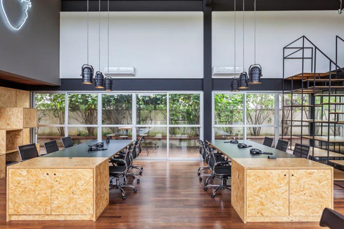 loft風(fēng)格電影公司辦公室辦公區(qū)裝修設(shè)計(jì)案例效果圖