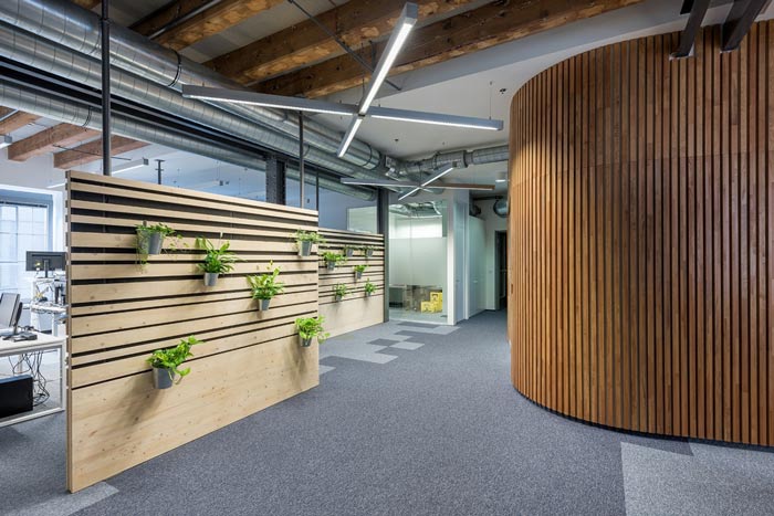 節(jié)能技術(shù)公司辦公室動線裝修設(shè)計案例效果圖