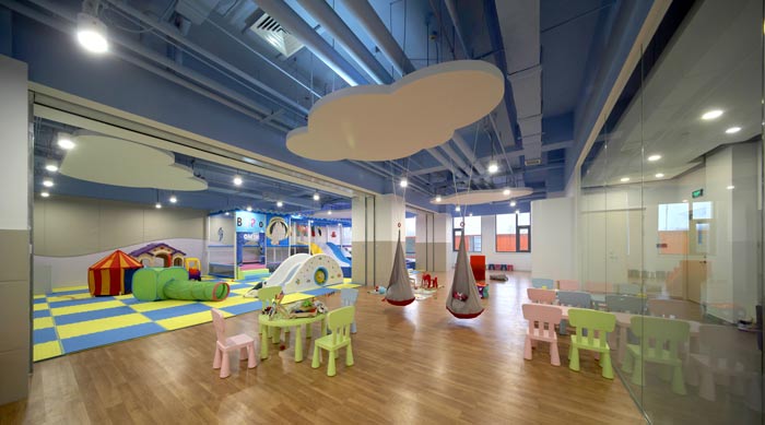 企業(yè)總部辦公室嬰幼區(qū)裝修設計效果圖