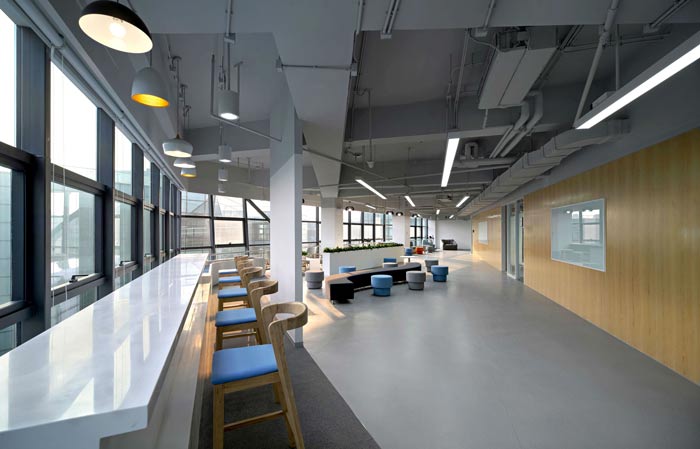 互聯(lián)網(wǎng)公司辦公樓吧臺(tái)裝修設(shè)計(jì)效果圖