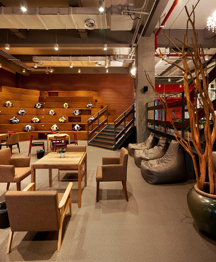 創(chuàng)客孵化中心辦公樓休息區(qū)域裝修設計效果圖