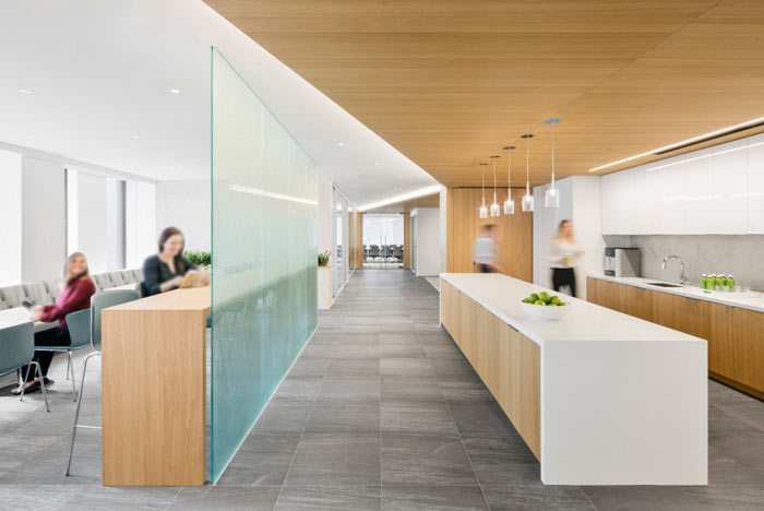 外貿(mào)公司辦公室茶水間、吧臺(tái)裝修設(shè)計(jì)效果圖