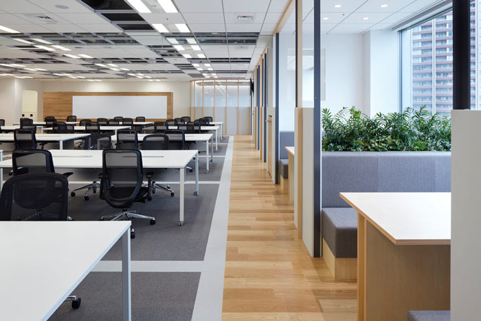 國際貿(mào)易公司辦公室洽談區(qū)裝修設(shè)計效果圖