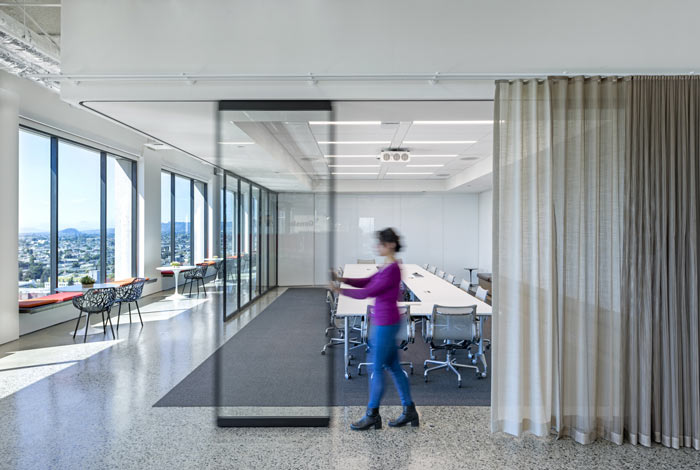 會議室裝修設(shè)計方案效果圖