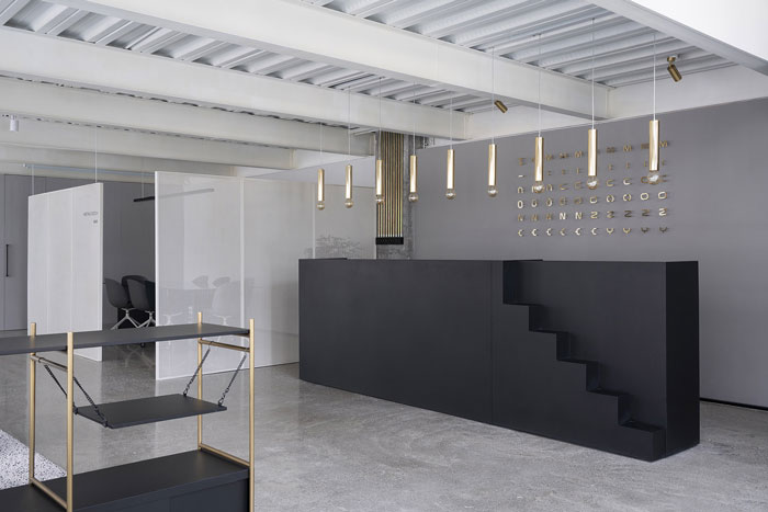 家居公司辦公室前臺裝修設(shè)計效果圖