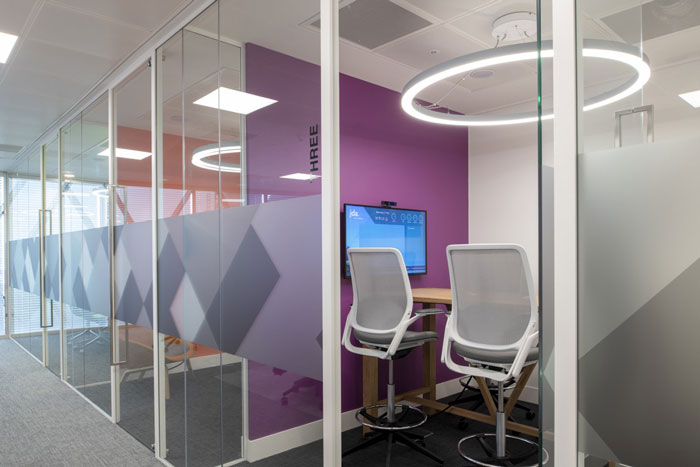 370平方辦公室洽談室裝修設(shè)計(jì)效果圖