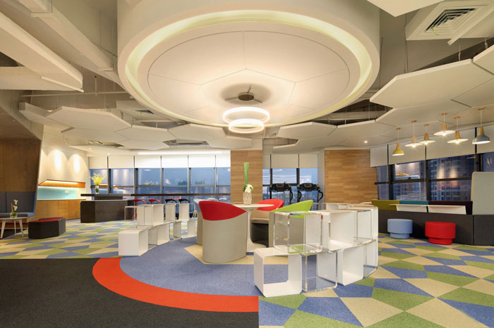 金融控股集團(tuán)辦公室接待區(qū)裝修設(shè)計(jì)效果圖