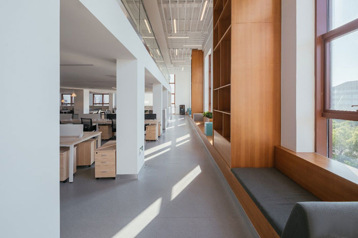 生物科技公司辦公室二樓辦公區(qū)裝修設計效果圖