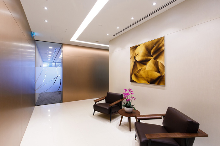能源公司辦公室進門區(qū)裝修設計效果圖