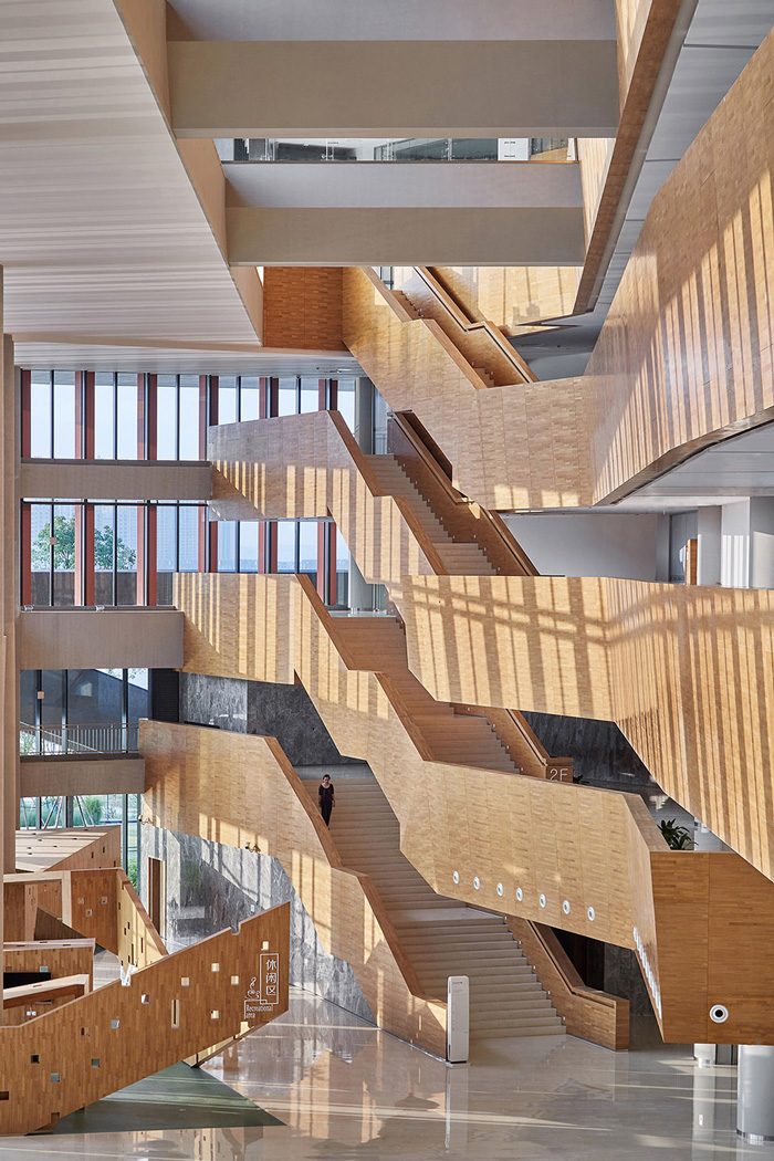 辦公樓北側(cè)樓梯裝修設(shè)計(jì)效果圖