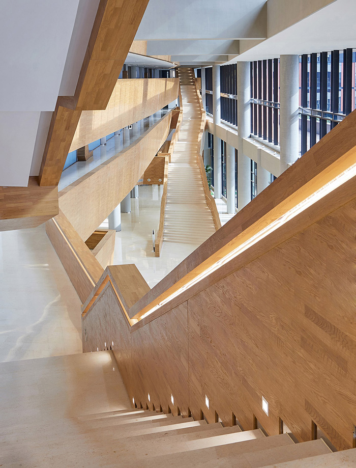 辦公樓樓梯裝修設(shè)計(jì)效果圖