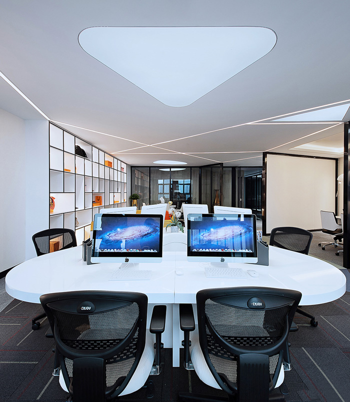 奢侈品公司辦公室辦公區(qū)裝修設(shè)計(jì)效果圖