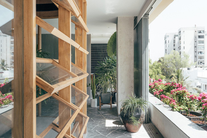 律師事務(wù)所接待區(qū)陽(yáng)臺(tái)裝修設(shè)計(jì)效果圖