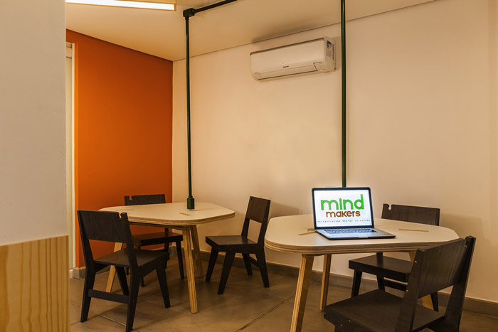 少兒編程培訓(xùn)機(jī)構(gòu)聯(lián)合辦公裝修設(shè)計(jì)效果圖