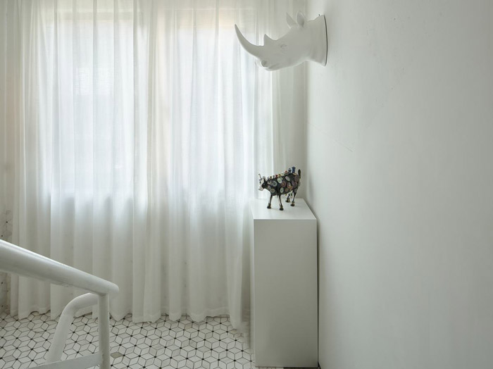 別墅辦公室樓梯裝修設(shè)計效果圖