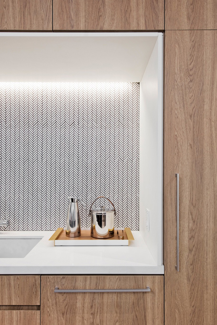 財(cái)務(wù)公司辦公室茶水間設(shè)計(jì)效果圖