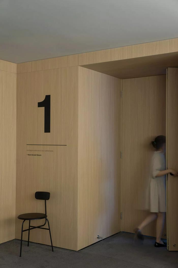 8000平方辦公室1號(hào)入口設(shè)計(jì)方案