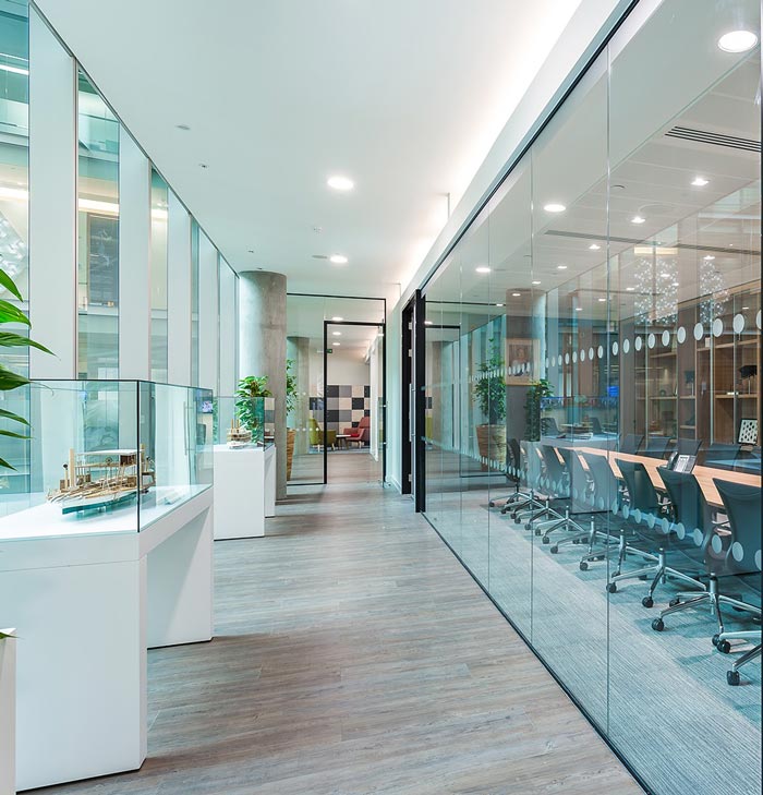 投資集團(tuán)辦公室過(guò)道裝修設(shè)計(jì)效果圖