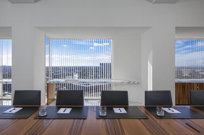 金融服務(wù)公司辦公室辦公區(qū)裝修設(shè)計效果圖